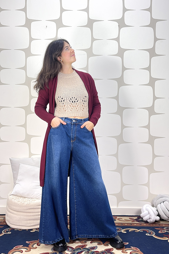 outfit Maglia Anaki corda, Jeans Kalesi e Cardigan Guizonne bordeaux fabbrica di giuggiole