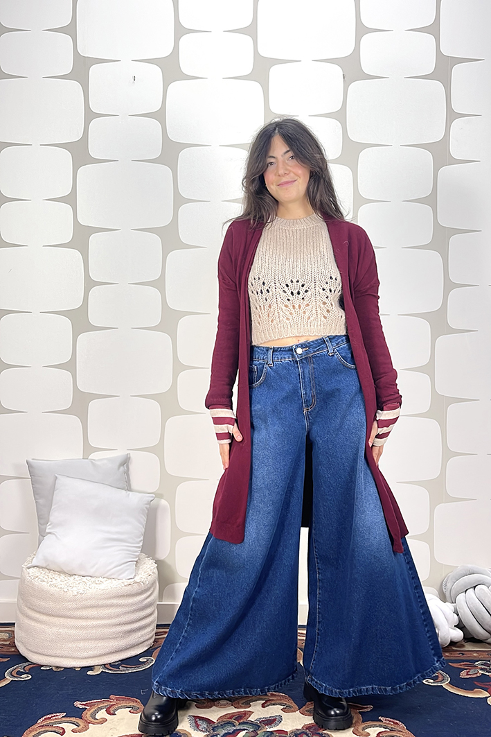 outfit Maglia Anaki corda, Jeans Kalesi e Cardigan Guizonne bordeaux fabbrica di giuggiole