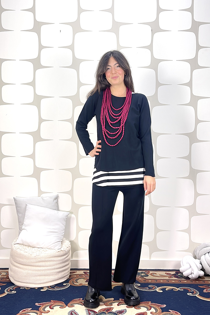 outfit con maglia miso nera e pantalone miso nero fabbrica di giuggiole